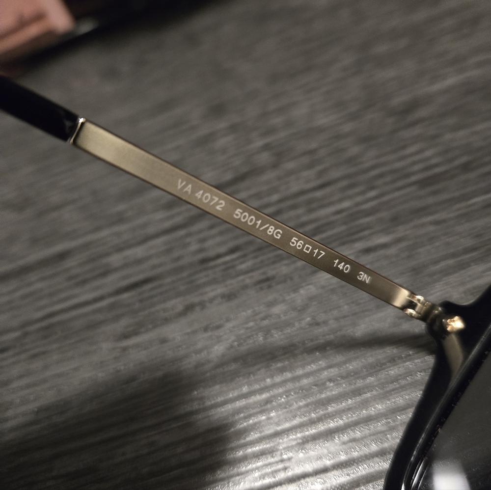 [SOLD] VALENTINO SUNGLASSES - Picture 7 of 7